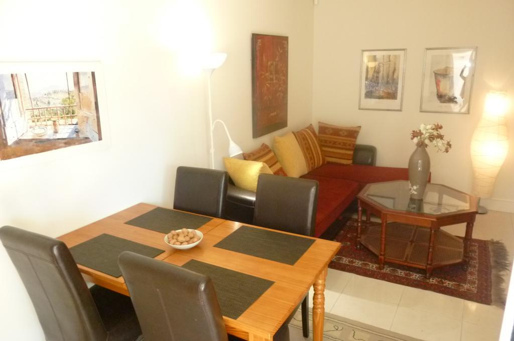 Stunning 2 Bed, 2 Bath Apt On The Cannes Sea Front Has Swimming Pool And Is A Secure Modern Building 464 Exterior foto