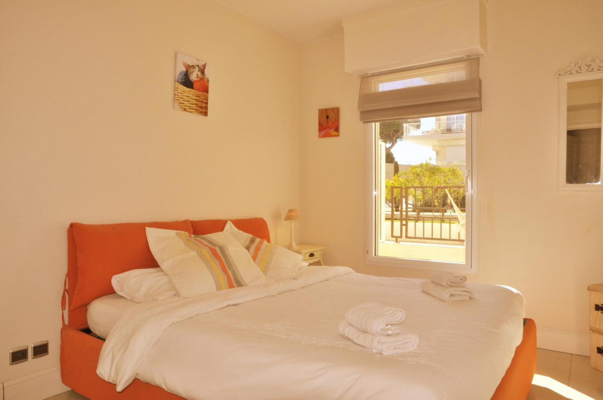Stunning 2 Bed, 2 Bath Apt On The Cannes Sea Front Has Swimming Pool And Is A Secure Modern Building 464 Exterior foto