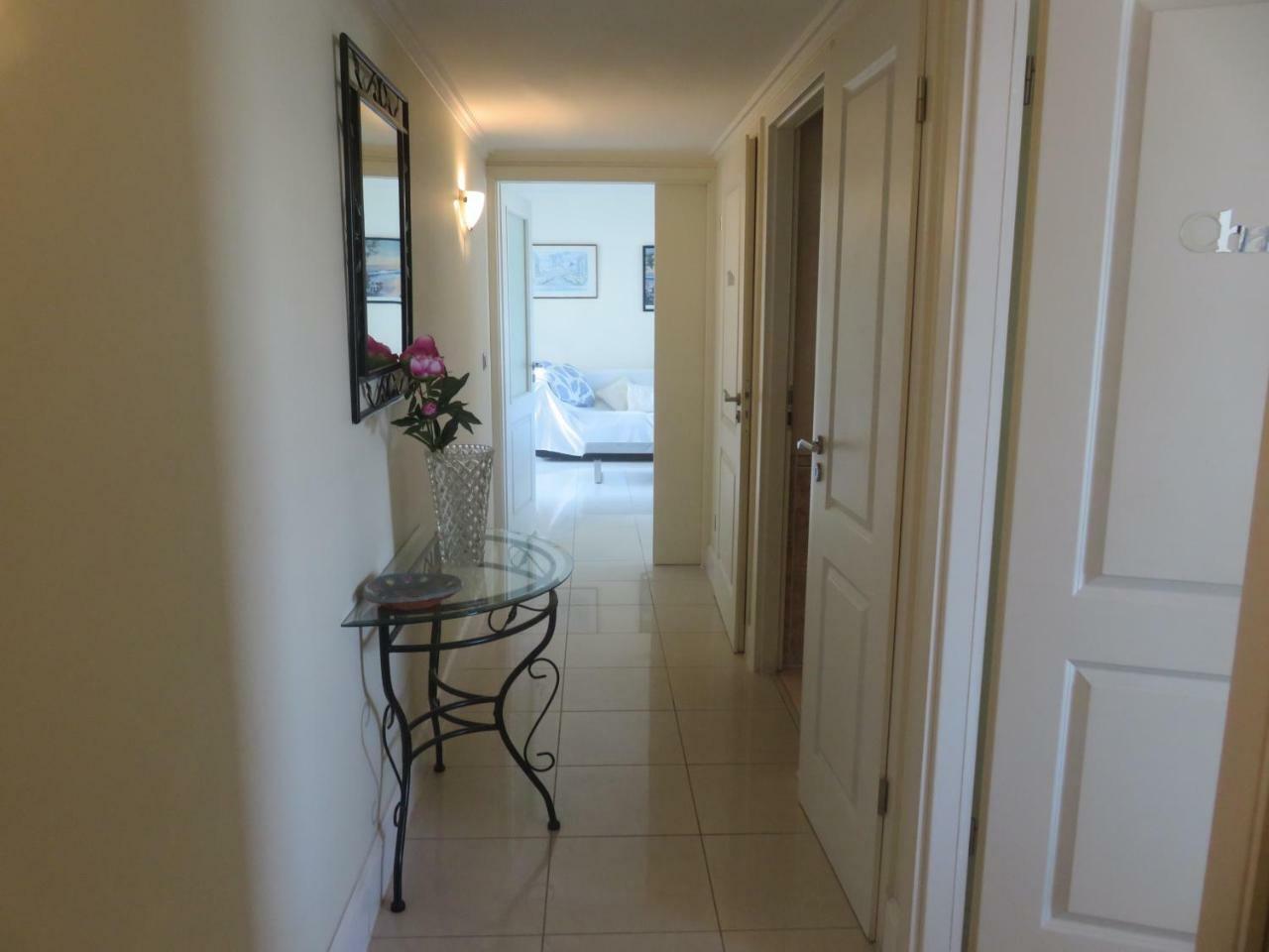 Stunning 2 Bed, 2 Bath Apt On The Cannes Sea Front Has Swimming Pool And Is A Secure Modern Building 464 Exterior foto